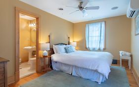 Emilyville Inn